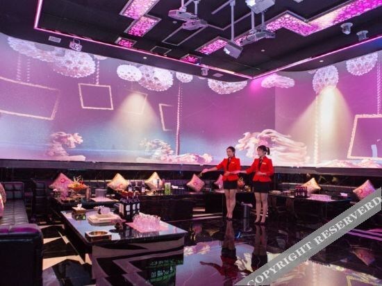 Цюаньчжоу: Nature Four Seasons Hotel (Quanzhou Luojiang Shuangyang Branch)