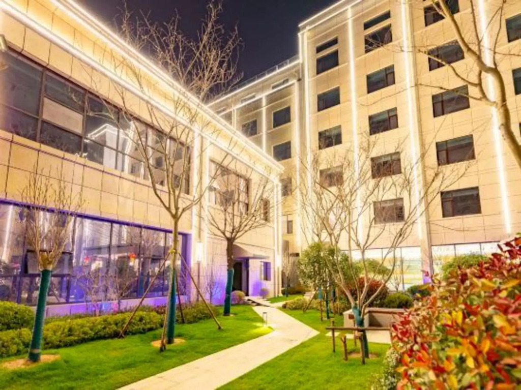 Линьи: Zhengjia Hotel