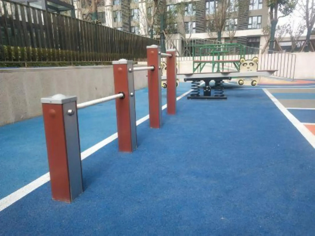 Чжэнчжоу: Le Ju Hotel(Zhengzhou Diehu Park Riverside Metro Station)