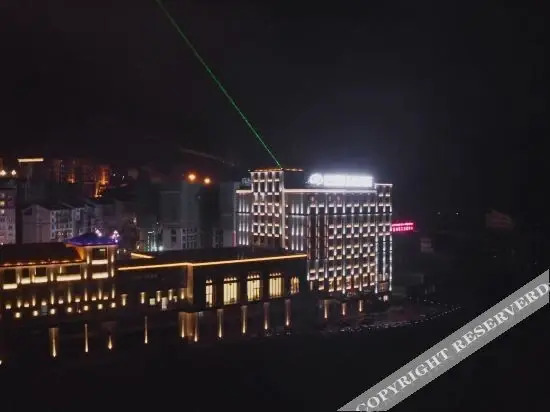 Кандин: Yulingxue Hotel