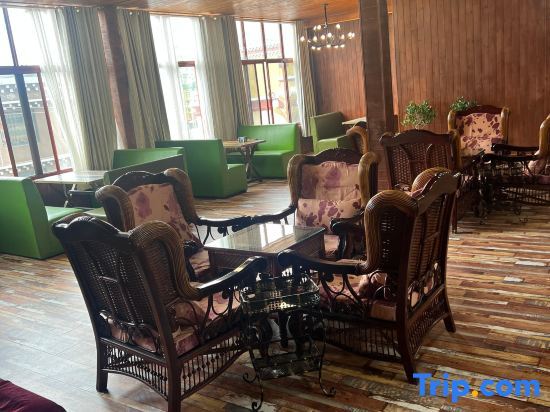Лухо: Genquequzhen Hotel