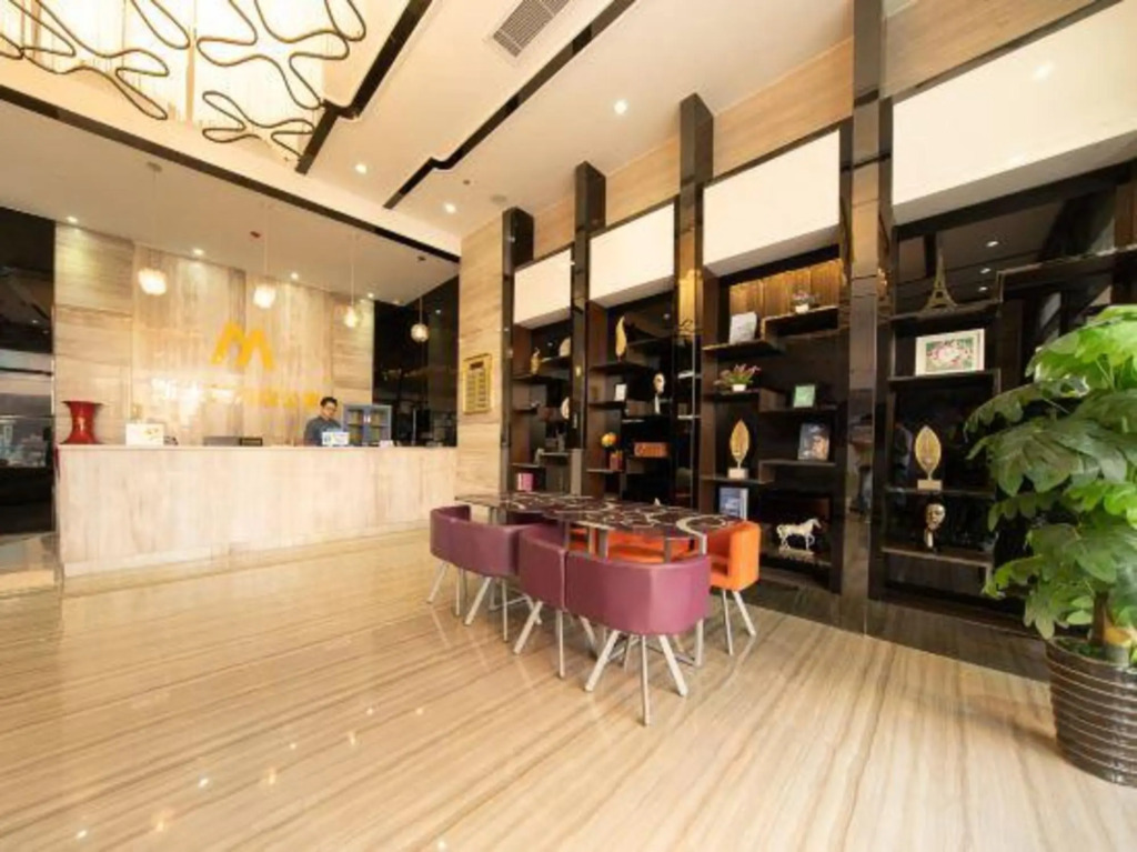 Чжуншань: Smiley Hotel apartment (Nakhon long central store, Zhongshan) ,