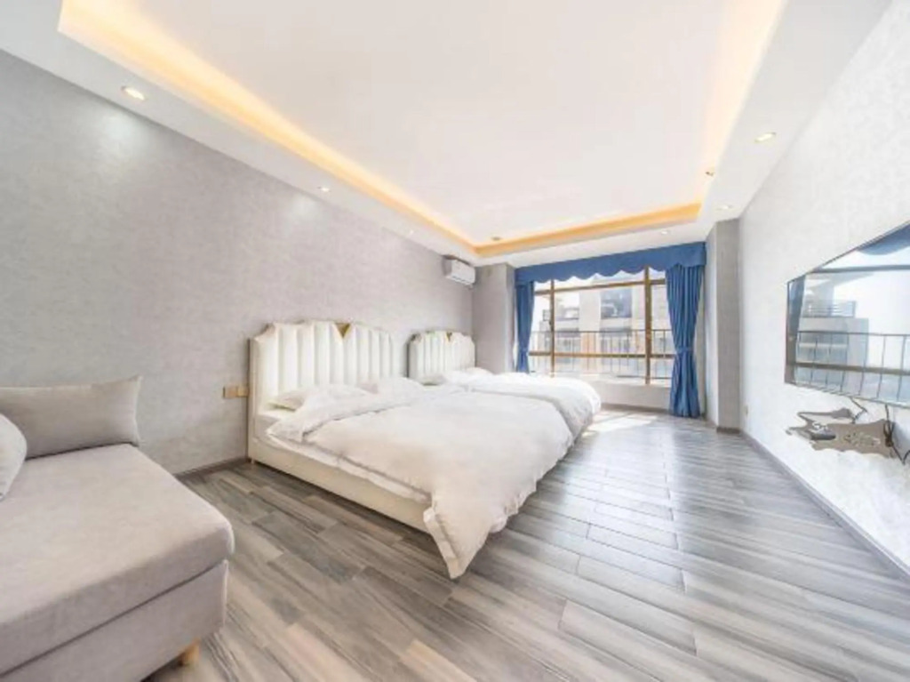 Smiley Hotel apartment (Nakhon long central store, Zhongshan) , — фото 4