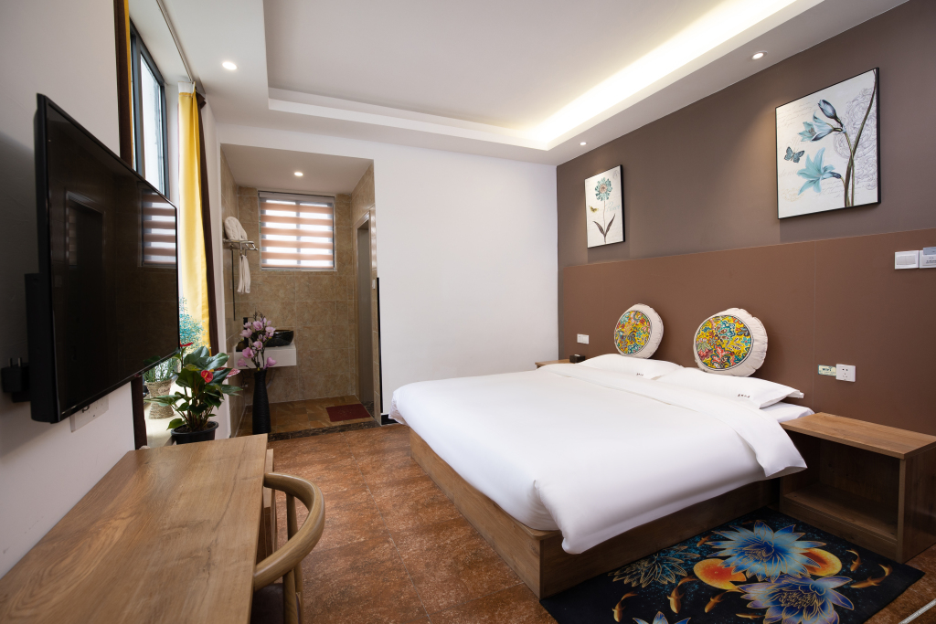 Лоян: Laojun Mountain Flower Bank Mountain Residence Inn
