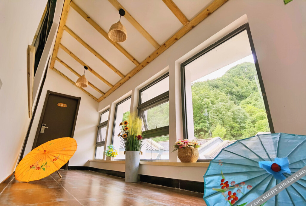 Лоян: Laojun Mountain Flower Bank Mountain Residence Inn
