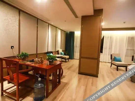 Юнчжоу: Lanshan Rambo Bay International Hotel