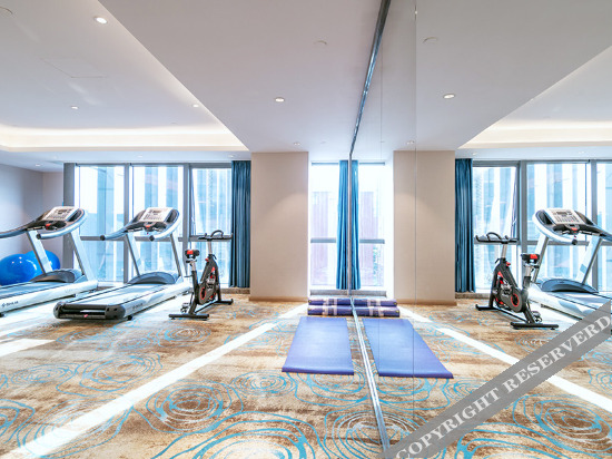 Наньян: Dengzhou Ruihua Pengyi Hotel