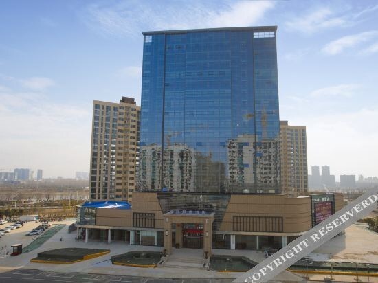 Наньян: Dengzhou Ruihua Pengyi Hotel