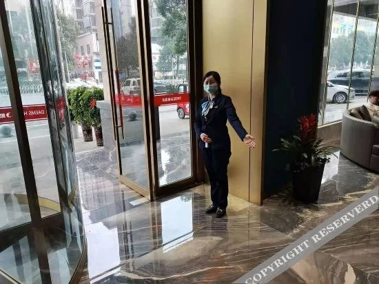 Йиян: Daems Grand Hotel(Yuanjiang Rainbow island)