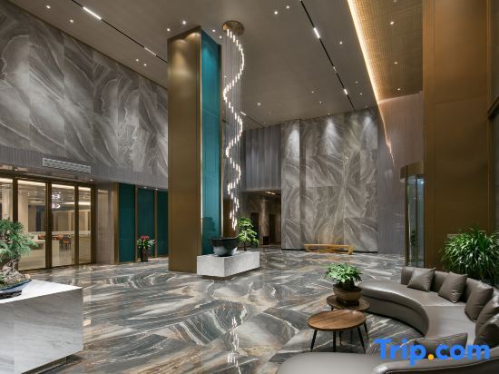 Йиян: Daems Grand Hotel(Yuanjiang Rainbow island)