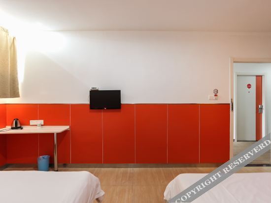 Ляньюньган: Home Inn Huaxuan Hotel (Yiguanlan International Shop)