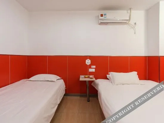 Ляньюньган: Home Inn Huaxuan Hotel (Yiguanlan International Shop)