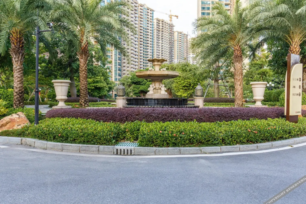 Янгиианг: Yangjiang Hailing Island Chunnuan Huakai Apartment
