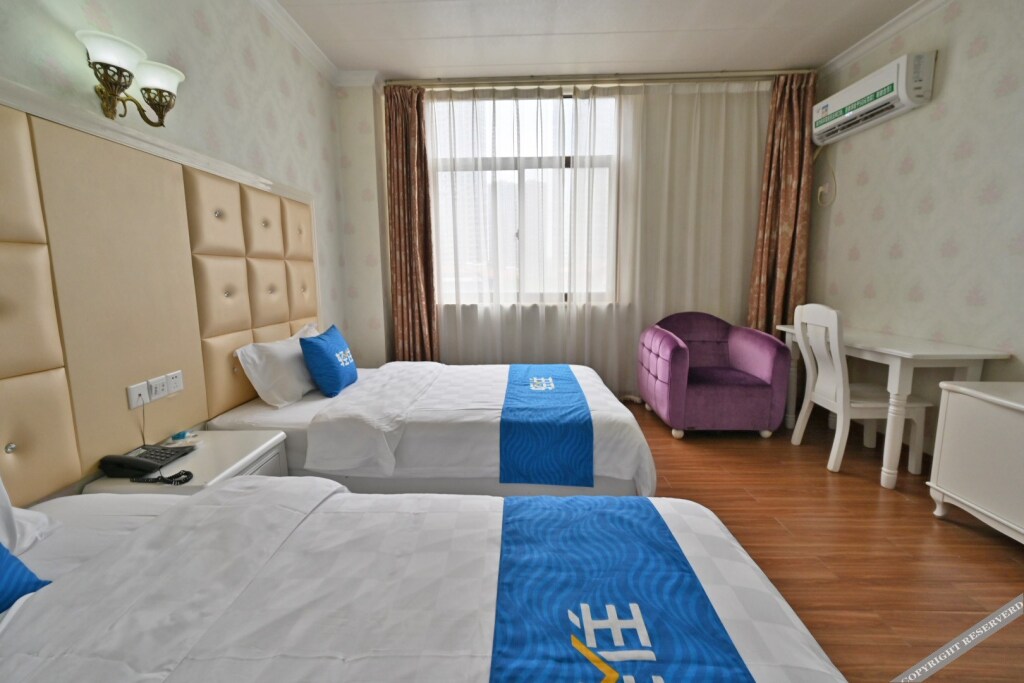 Луань: Ruyi hotel