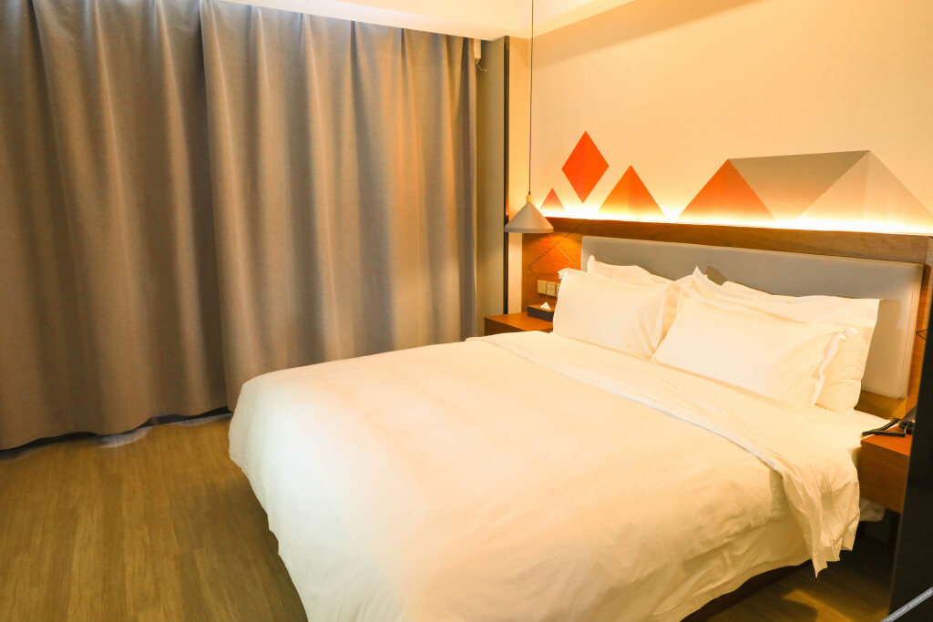 Цзинин: Borrman Hotel  (Yankuang Donghua Branch, West Outer Ring Road, Zoucheng)