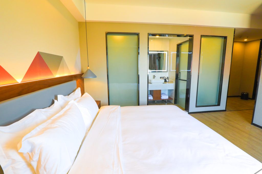 Цзинин: Borrman Hotel  (Yankuang Donghua Branch, West Outer Ring Road, Zoucheng)