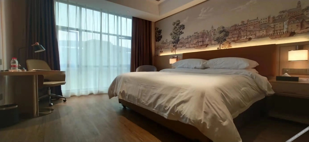Хэчжоу: Vienna Hotel (Hezhou Xindu)