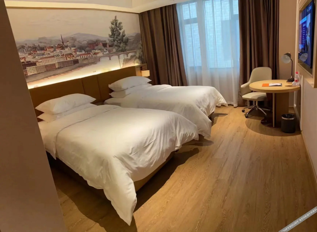 Хэчжоу: Vienna Hotel (Hezhou Xindu)