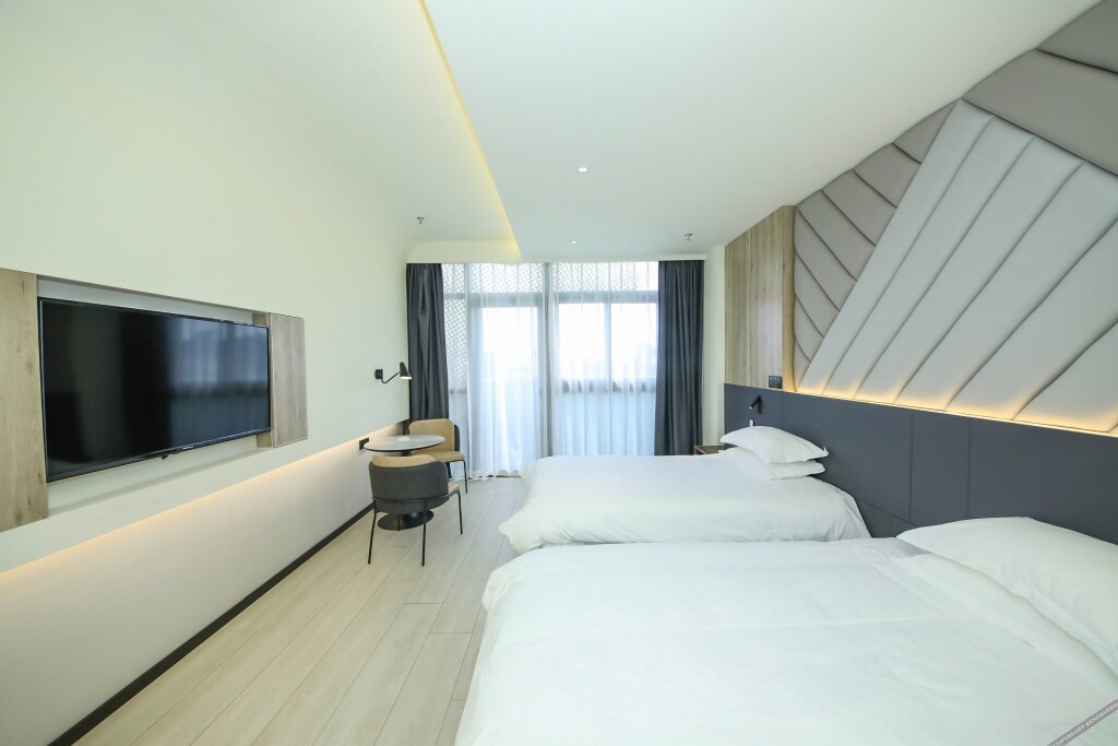 Ханчжоу: HangzhouZhijiang NO.1Garden  Hotei