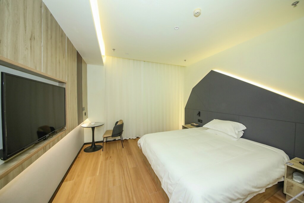 Ханчжоу: HangzhouZhijiang NO.1Garden  Hotei