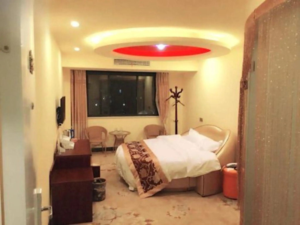 Чжэньцзян: Qianpeng Theme Hostel