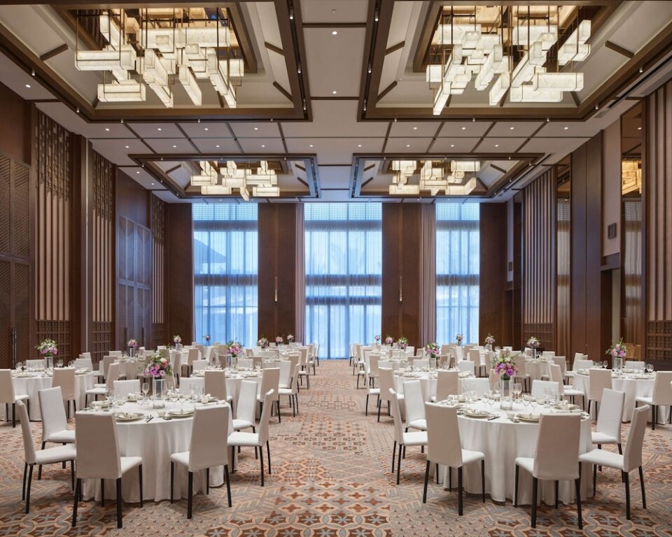 Ваньнин: Grand Hyatt Shenzhou Peninsula