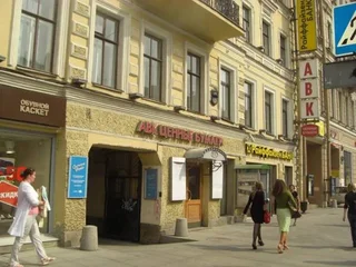 Санкт-Петербург: Жилое помещение Юлана на Невском