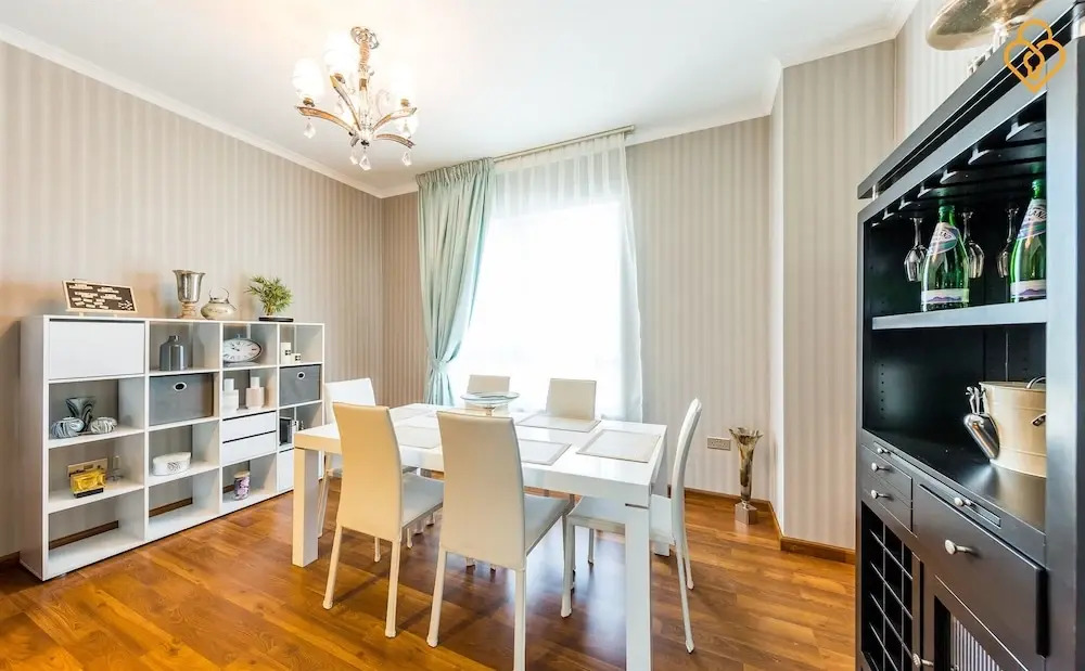 Дубай: Residences 3 B/R Tower 1