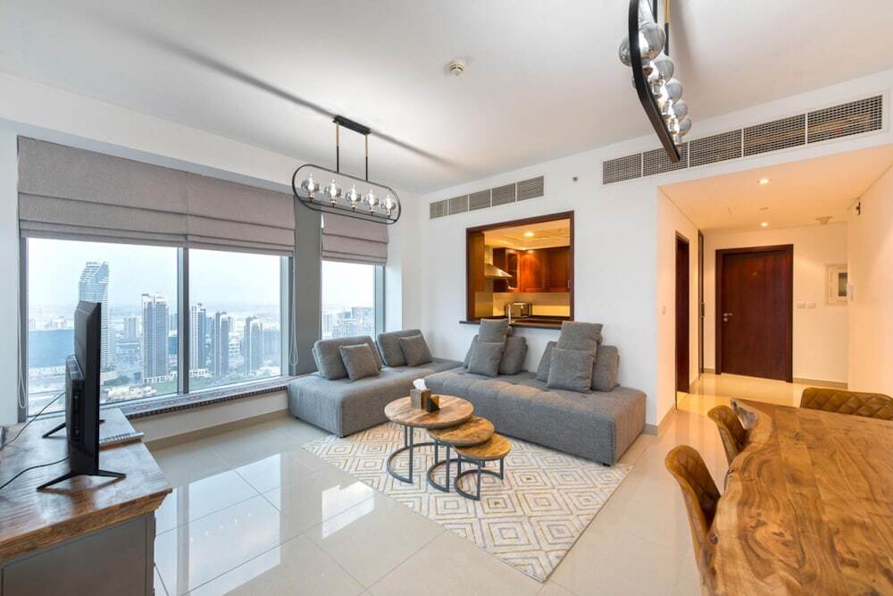 Дубай: Spectacular Burj Khalifa View 2BR 29 Boulevard