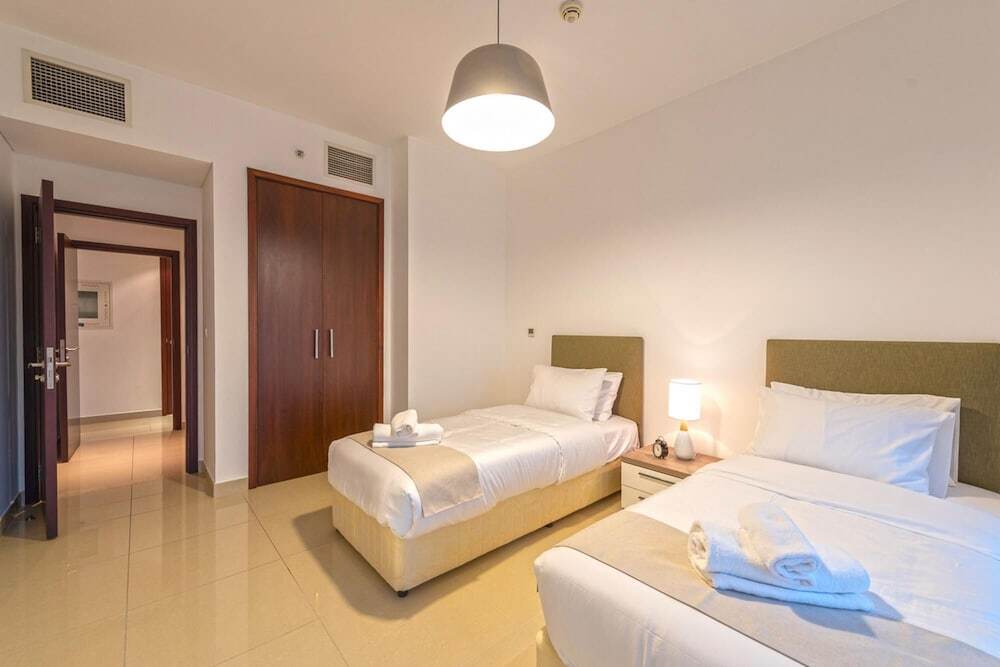 Дубай: Spectacular Burj Khalifa View 2BR 29 Boulevard