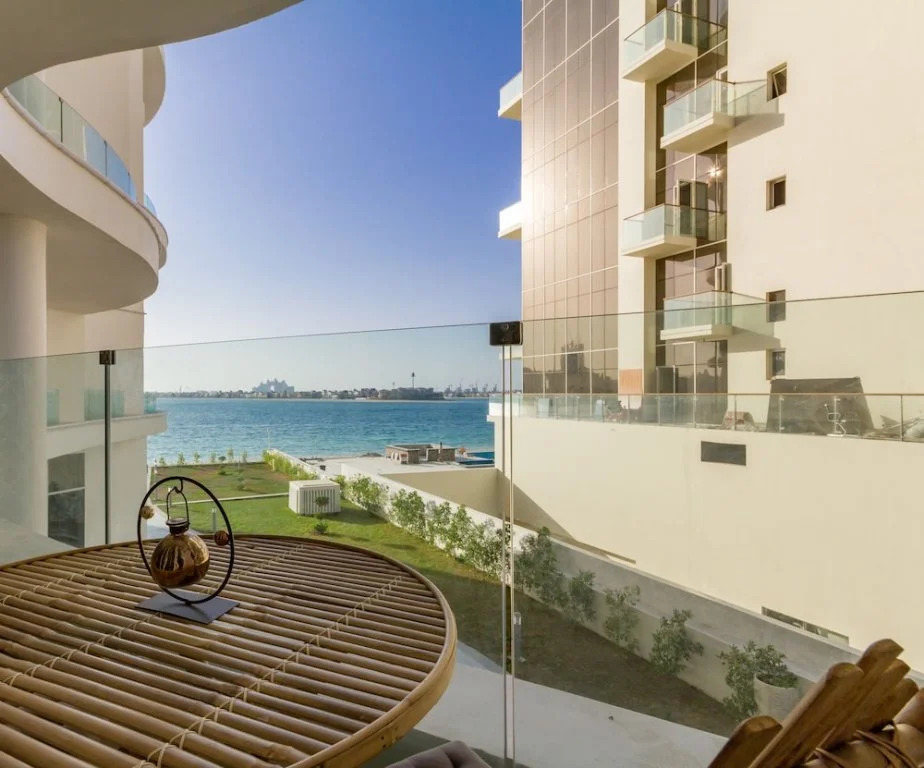 Дубай: Airbetter- Dubai Palm Royal Bay Sea view
