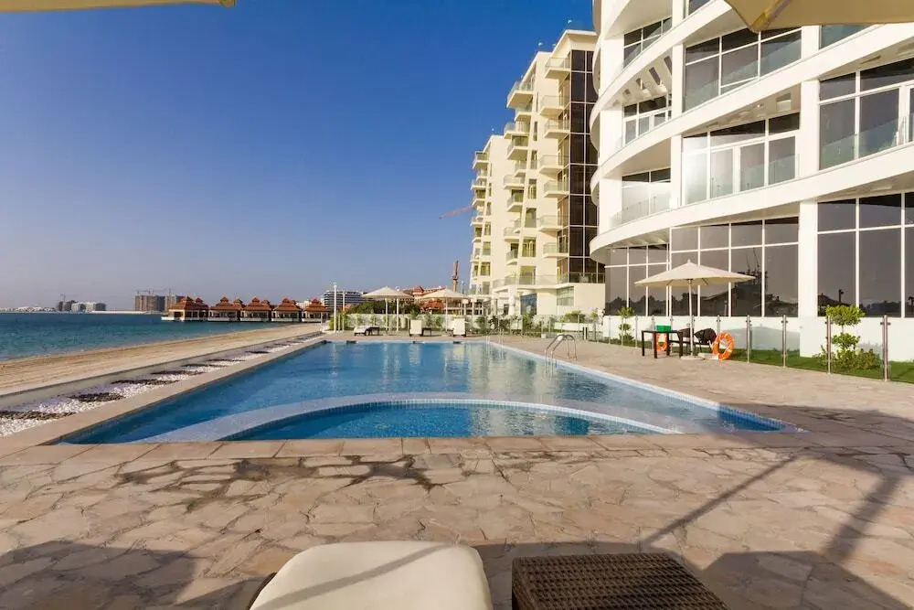 Дубай: Airbetter- Dubai Palm Royal Bay Sea view