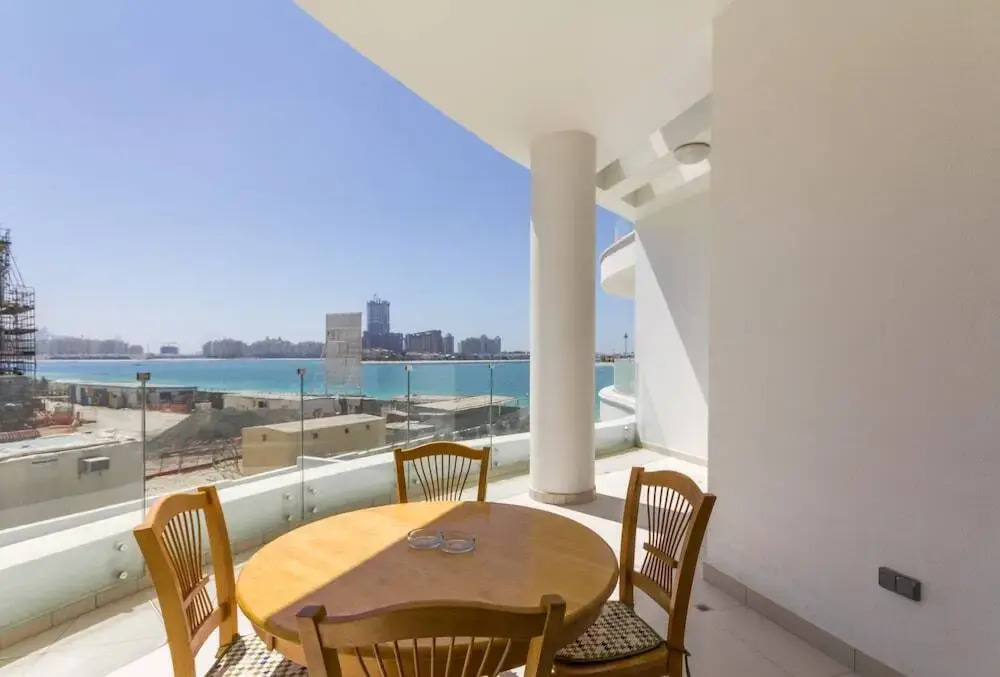Дубай: Airbetter- Dubai Palm Royal Bay Sea view
