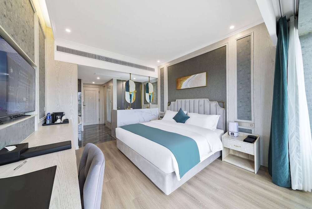 Сичан: Howard Johnson by Wyndham Lake Serenity Hot Springs Xichang