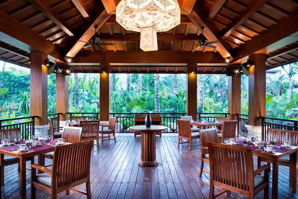 Цзинхун: Crowne Plaza Xishuangbanna