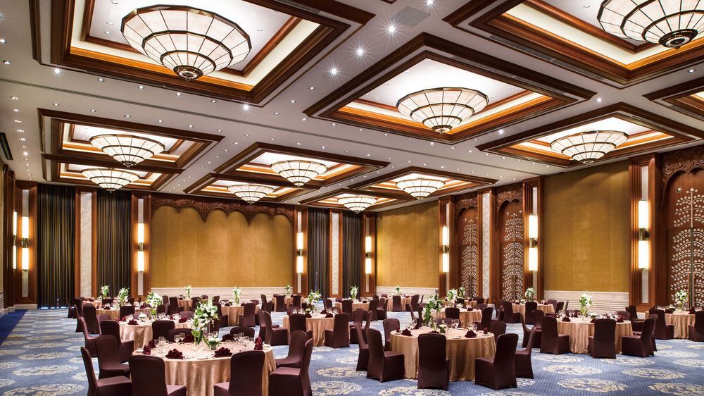 Цзинхун: Crowne Plaza Xishuangbanna