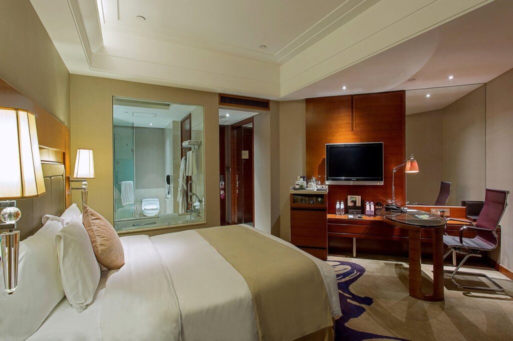 Шэньян: Crowne Plaza Shenyang Parkview