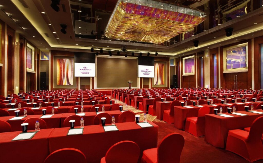 Шэньян: Crowne Plaza Shenyang Parkview