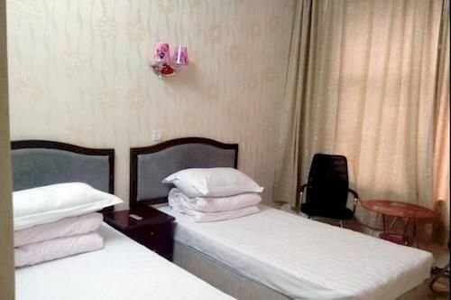 Лоян: Songxian Muzhaling Junyuelou Hotel