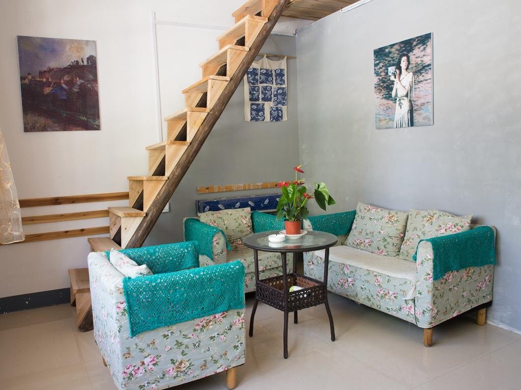 Гуйлинь: Guilin In The Water Side Country House