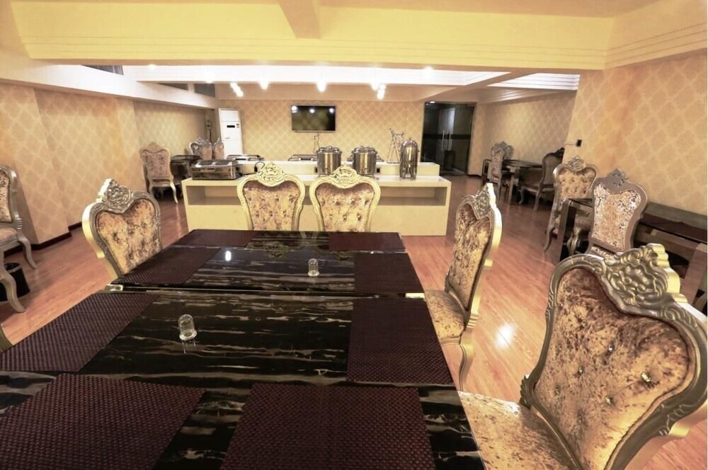 Наньян: Xixia Sophia Culture Theme Hotel