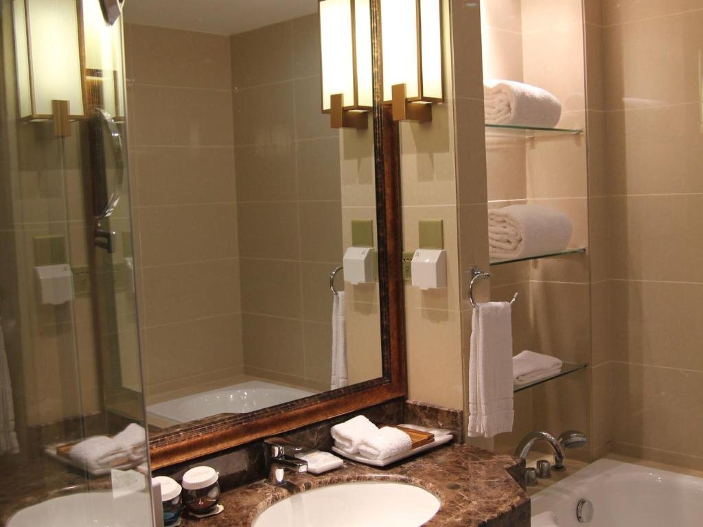 Ухань: Howard Johnson International Plaza