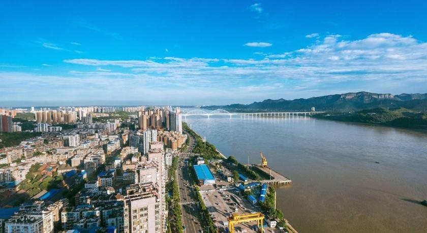 Ичан: Yichang Jingzhi Meiji Hotel Wanda Binjiang Branch