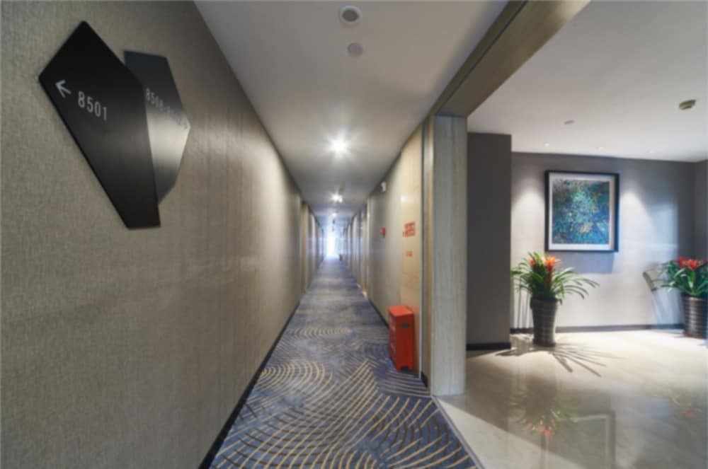 Фучжоу: Echarm Hotel Ao Ti Branch