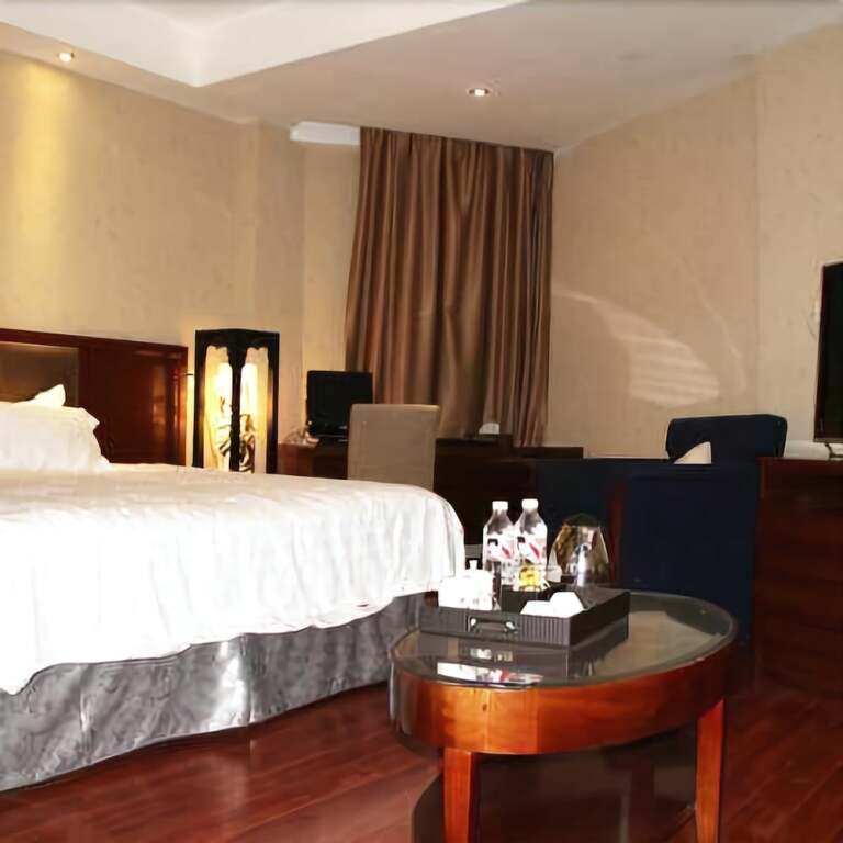 Бочжоу: Phoenix Holiday Hotel Haozhou