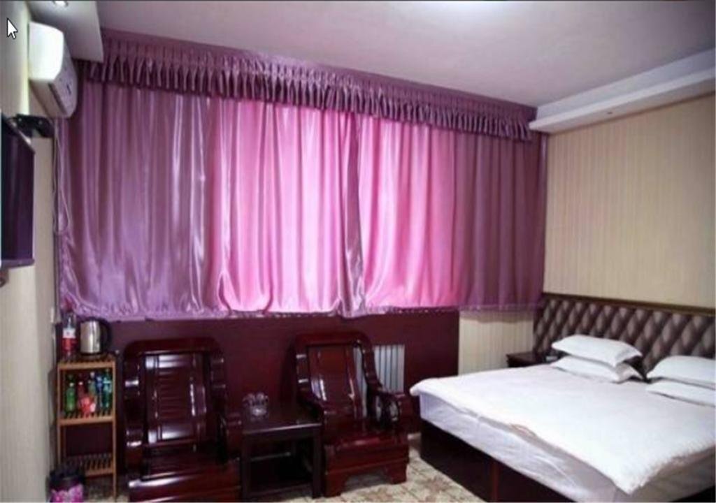 Цзиньчжун: Jinzhong Shushi Kuaijie Hotel