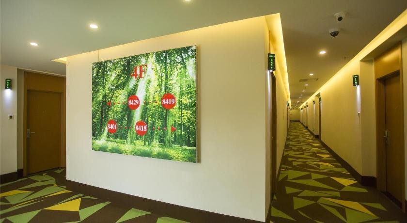 Луань: Vatica Anhui Liuan Shucheng County Taoxi Road Hotel