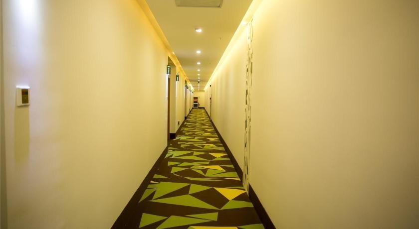 Луань: Vatica Anhui Liuan Shucheng County Taoxi Road Hotel