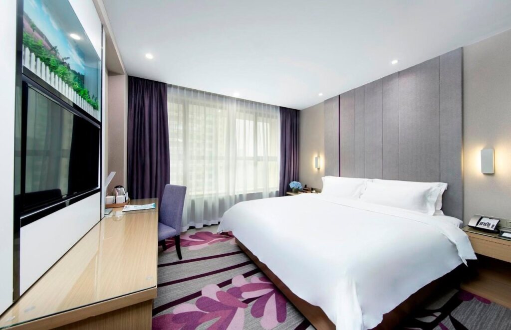 Цзиньюань: Lavande Hotel Qingyuan Jinbiwan