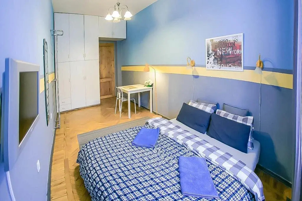 Санкт-Петербург: Bed2bed Na Razyezzhey